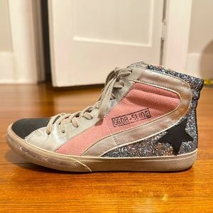 Golden Goose superstar high top sneakers! 💕